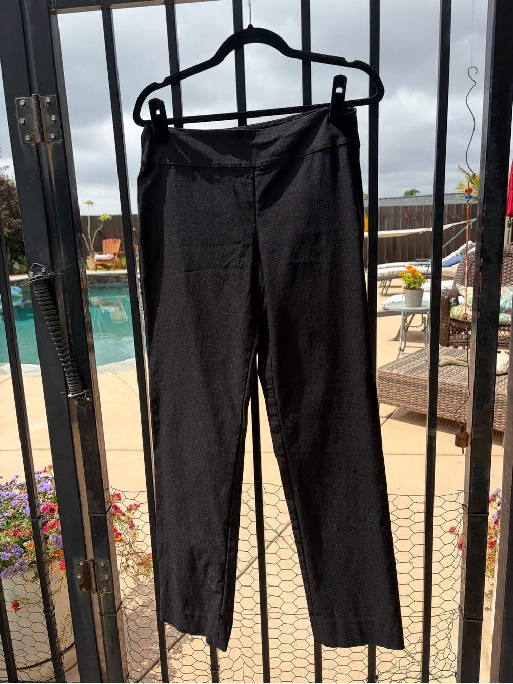 Nic + Zoe Black Women's Pull-On Stretch Pants